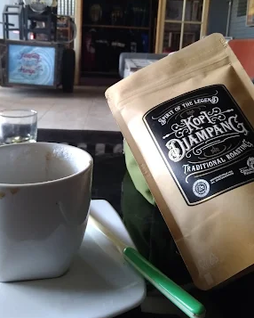 Lets Coffee / Kopi Djampang